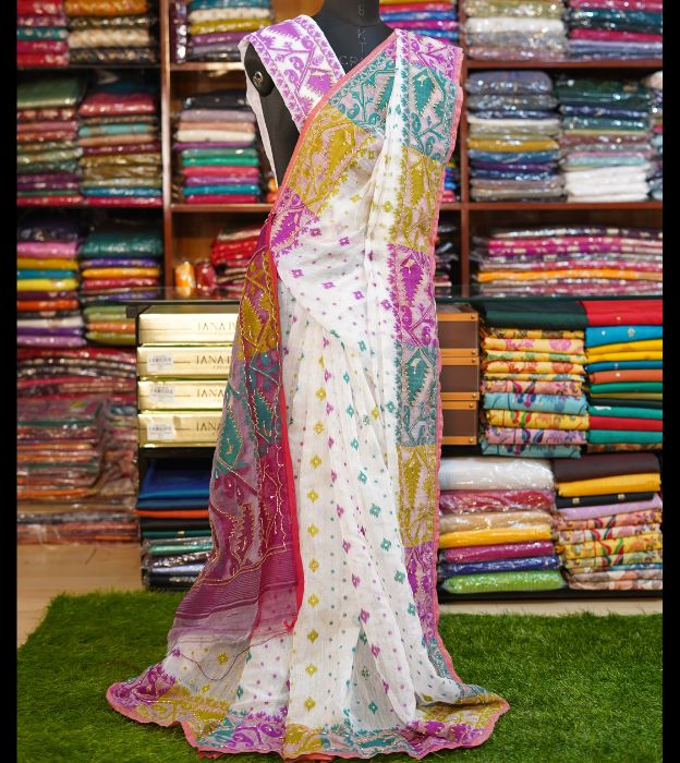 Elegant Cutdana Jamdani Partywear Saree With Multicolour Bengali Traditional Design