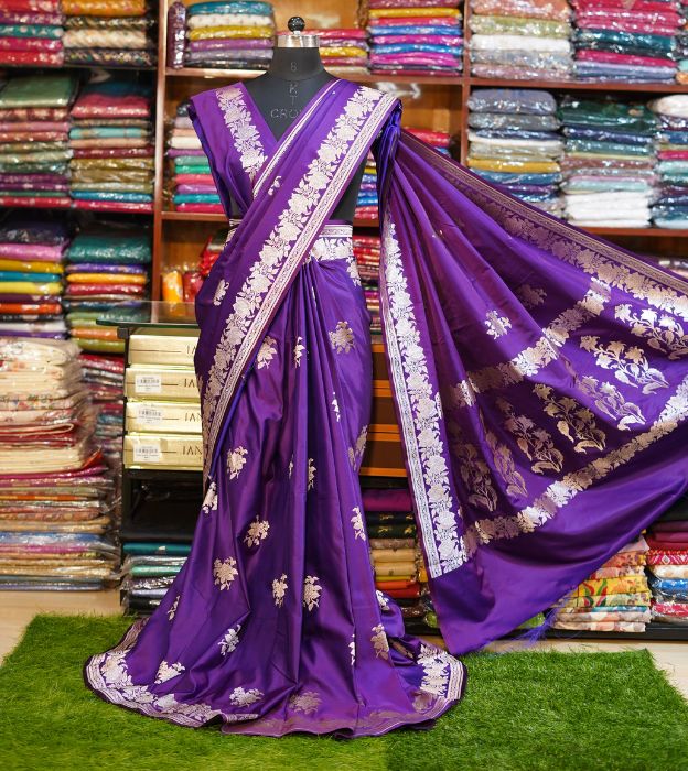 Elegant Mashru Banarasi Saree in Royal Purple With Woven Floral Zari Work