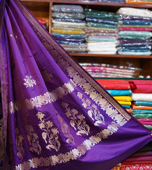 Elegant Mashru Banarasi Saree in Royal Purple With Woven Floral Zari Work